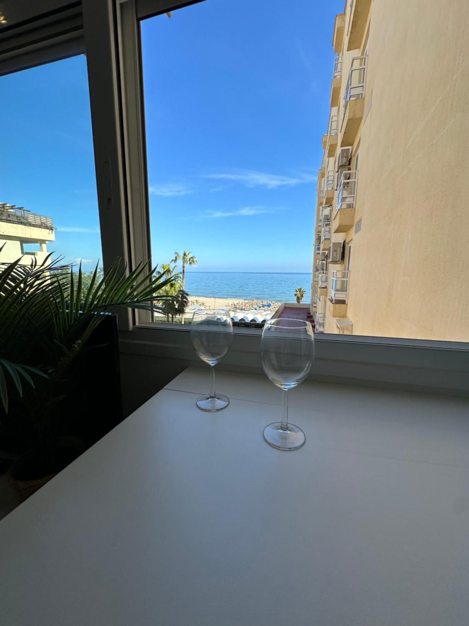 Carihuela Paradise Beach 토레몰리노스 외부 사진